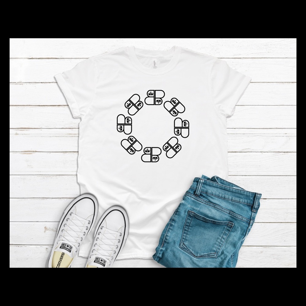 2B around T-shirt’s